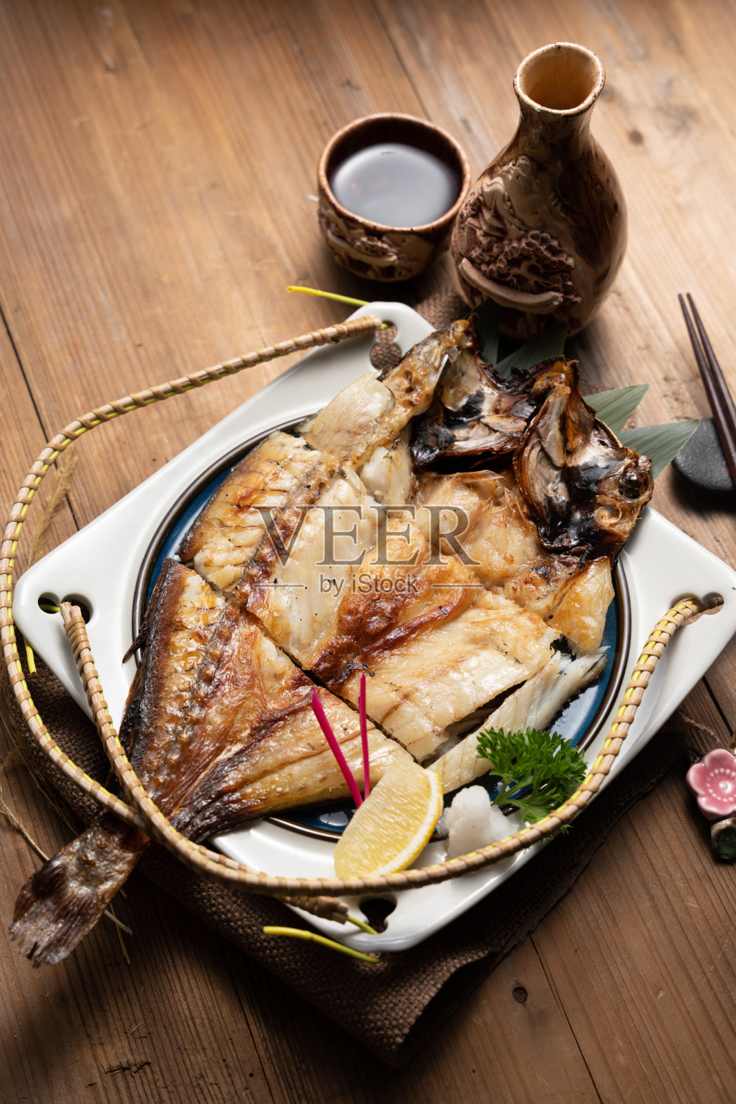 日式干烧大黄鱼照片摄影图片