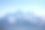 珠穆朗玛峰的日光视图。素材图片